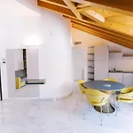 Casa King Como