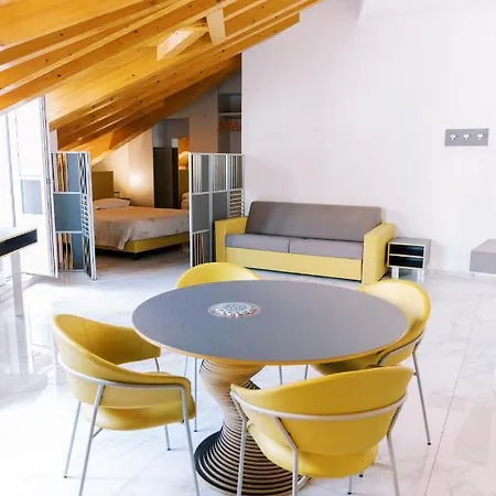 Casa King * Como